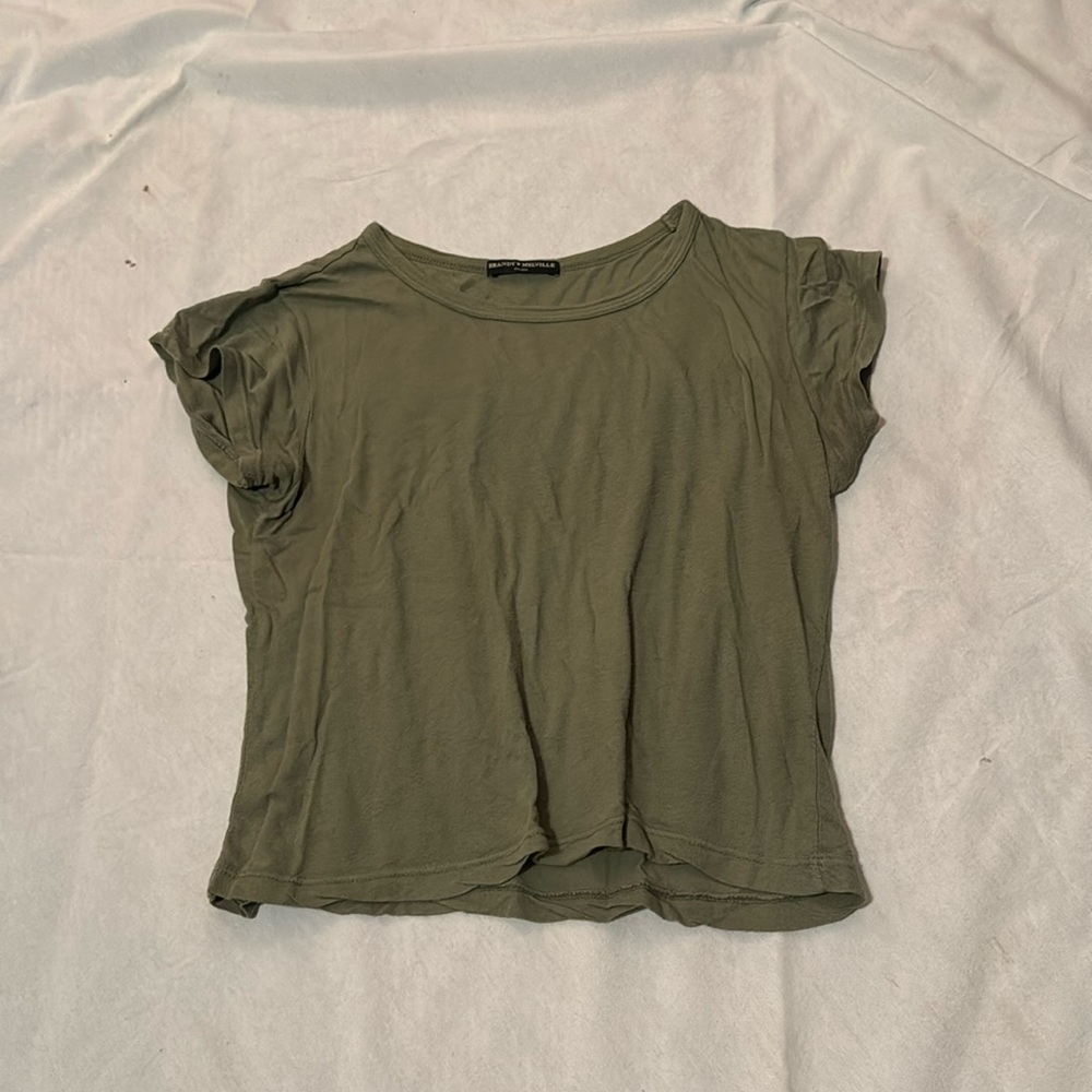 Brandy Melville cropped short sleeve army green shirt
